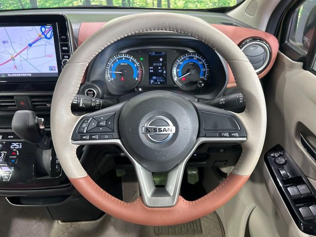 �y�����v�����X�e�A�����O�z�㎿�Ȋv���g�p���邱�ƂŁA��ɂ����������݂ƂĂ��^�]���₷���n���h���ł���