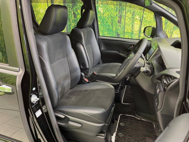 �y�n�[�t���U�[�V�[�g�z�������ƍ���S�n�𗼗������l�C�̃V�[�g���w�ʁE���ʂ̃t�@�u���b�N�f�ނ́A�ʋC���̗ǂ��⊊��ɂ����ɗD��Ă��܂��B�C���╞���ɍ��E���ꂸ���K�ɂ���肢�������܂��B