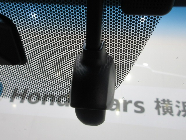 フリード1.5 ハイブリッド モデューロX ホンダセンシング