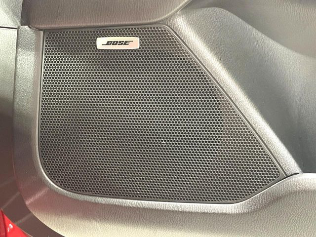 �yBOSE�T�E���h�V�X�e���t�������i�r�z�[���̃i�r�@�\�͂������A���x�ȃ`���[�j���O�\�͂����ڂ���Ă���A�������ȉ��y�����y���݂��������܂���