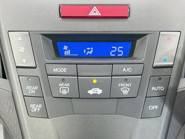 �y�I�[�g�G�A�R���z��x���D�݂̉��x�ɐݒ肷��΁A�ԓ��̉��x�����m�����ʂ≷�x�������Œ����B����&hellip;����&hellip;�Ɖ��x���X�C�b�`���������K�v�͂���܂���B���K�Ȏԓ���Ԃɂ͕K�{�̋@�\�ł��ˁ�