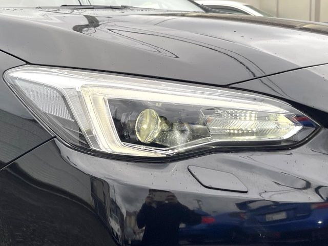 �yLED�w�b�h���C�g�z���V����ԑ��s�����ǍD�Ȏ��E���m�ۂ����S���ĉ^�]�ł��鍂�P�xLED�w�b�h���C�g�𑕔�!�_�����x�������A����d�͂��}�����Ă��܂��B