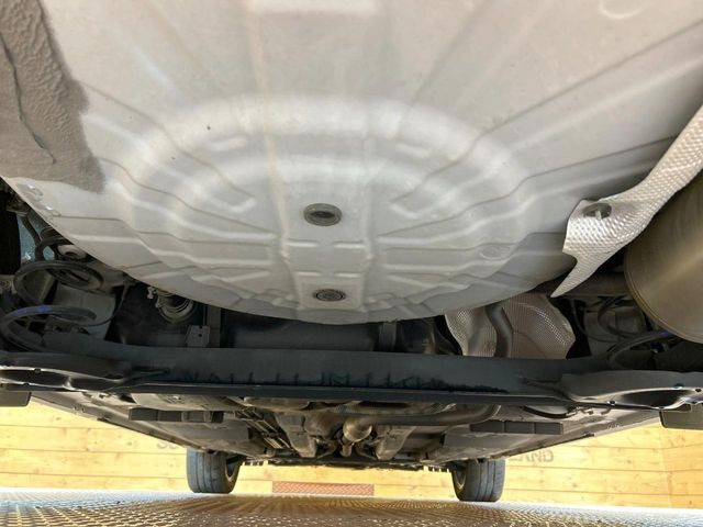 下回りがきれいなうちに、防錆加工の施工がオススメ。降雪地域はもちろん、沿岸部にお住いの方や、趣味でマリン・ウィンタースポーツをされる方にご好評いただいております。