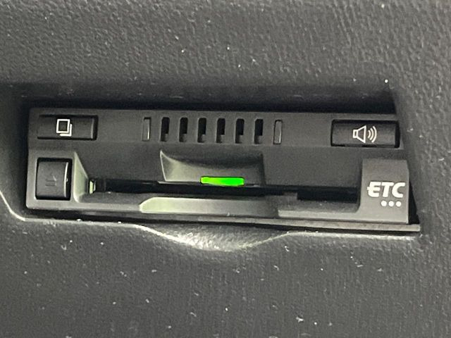 【ETC】高速道路の料金所をストレスなく通過!話題のスポットやサービスエリアに多い「スマートIC」利用時は必須のアイテムです。当店でセットアップを実施、ご納車当日からすぐにご利用いただけます!