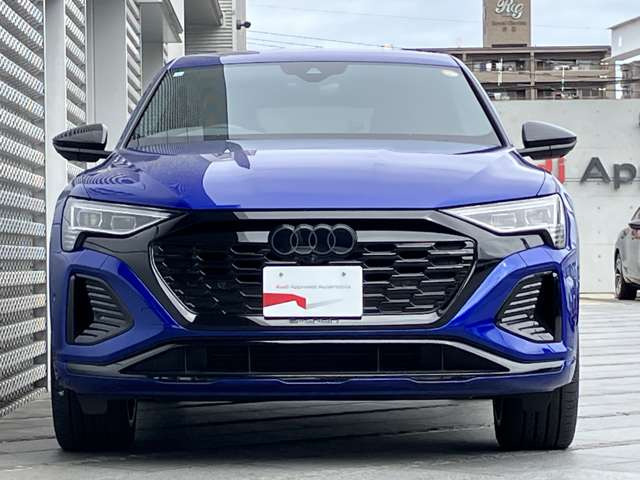 Q8スポーツバック e-tron55 クワトロ Sライン レンジプラスパッケージ 4WD