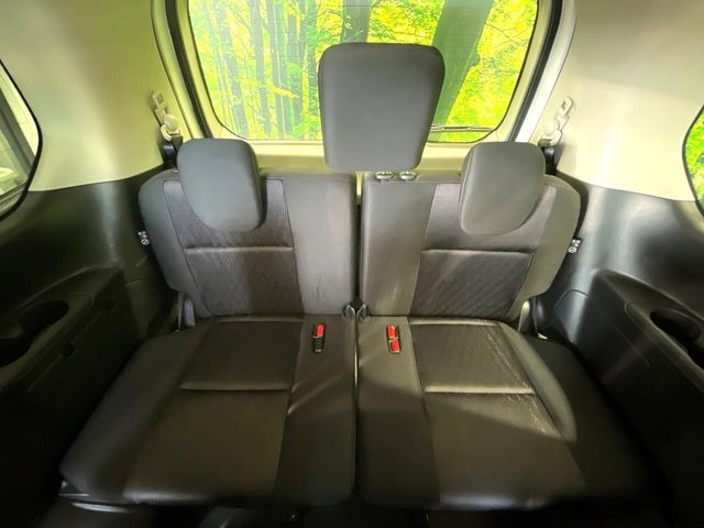 3��ڃV�[�g�͂�������ԗǍD����l�ł��������ƍ����Ē����܂��̂ŁA��l���ł̂��o���������N���N�ł��􂲉Ƒ��ŁA�C�̒m�ꂽ���ԂŁA�h���C�u�ɍs���̂��y���݂ł��ˁ�