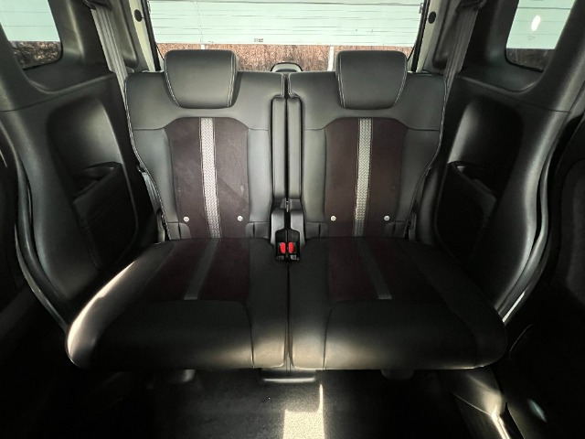 N-BOXカスタムL ターボ スタイルプラス ブラック