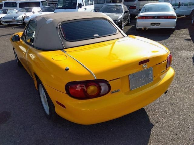 ロードスター1.6 スペシャルパッケージ