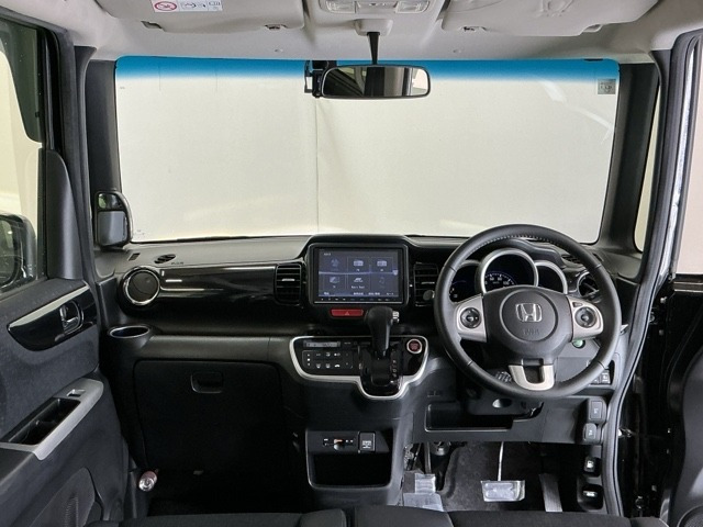 N-BOXカスタムG ターボ Lパッケージ