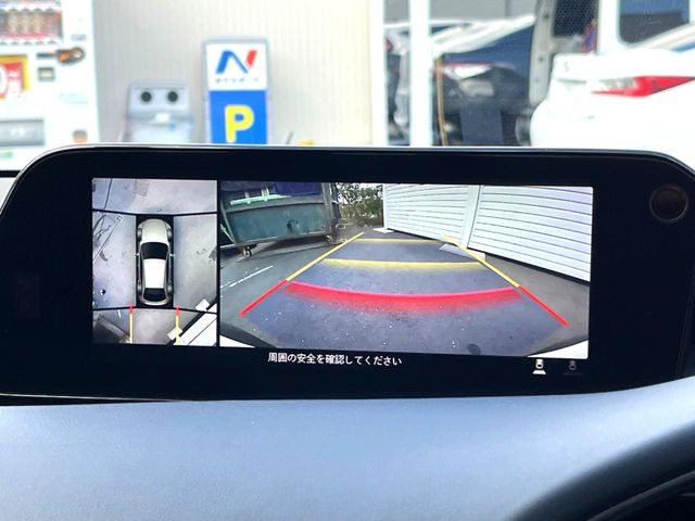 �y360&deg;�r���[���j�^�[�z��p�̃J�����ɂ��A�ォ�猩���낵���悤�Ȏ��_��360�x�N���}�̎��͂��m�F���邱�Ƃ��ł��܂������p�������m�F���₷���A�����ꏊ�ł̐؂�Ԃ��⒓�Ԃ��X���[�Y�ɍs���܂��B