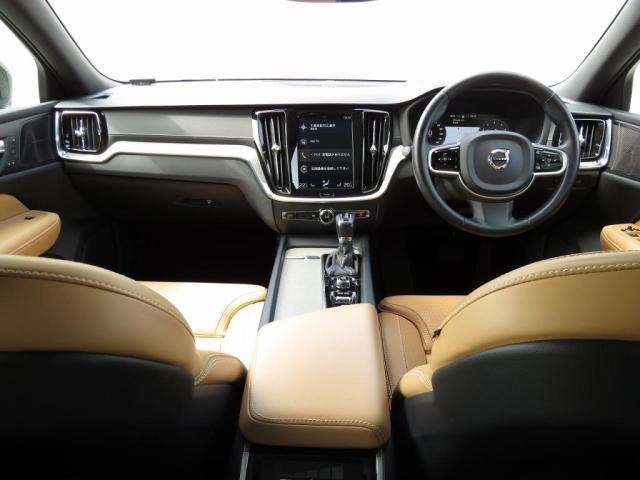 V60クロスカントリーT5 AWD プロ 4WD
