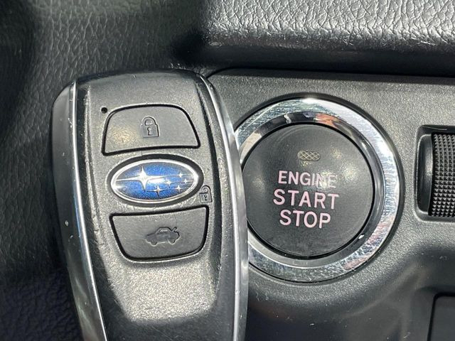 �y�A�N�Z�X�L�[&�v�b�V���X�^�[�g�z�J�o����|�P�b�g�ɓ��ꂽ�܂܂ł��h�A�̎{���E�������\�ȃX�}�[�g�L�[�𑕔��B�G���W���̃I���E�I�t�����J�M�����o���K�v�������A�{�^�����v�b�V�����邾����OK��