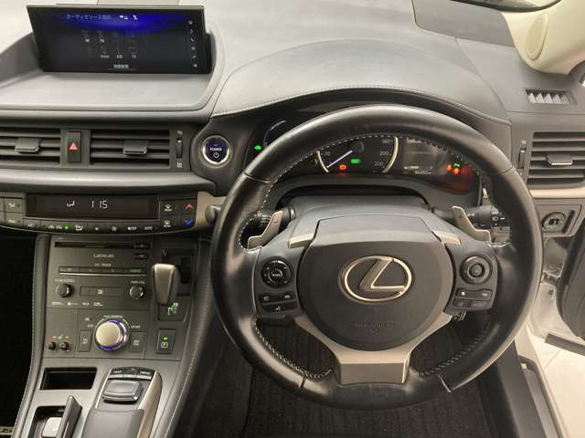 CT200h バージョン C