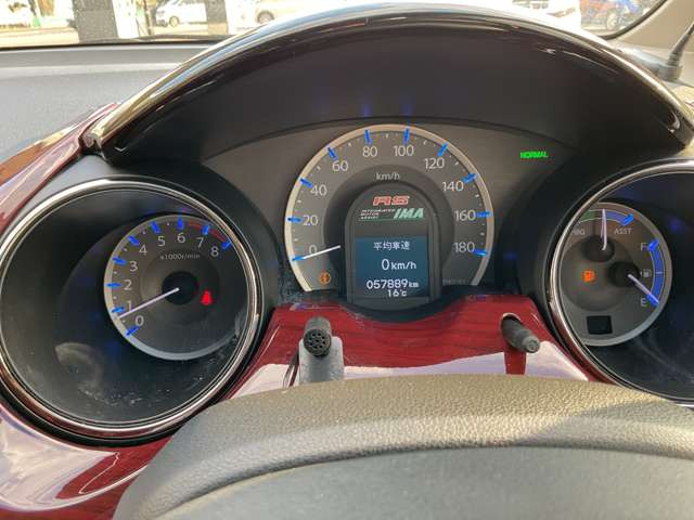 フィットハイブリッド1.5 RS ファインスタイル