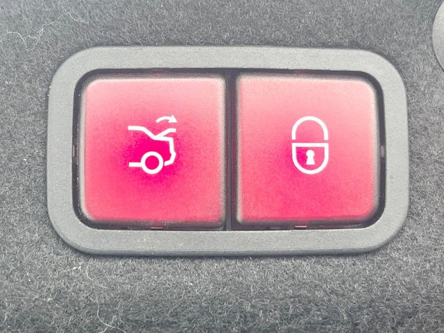 ���d�����A�Q�[�g:�����^�b�`�Ń��A�Q�[�g�̊J���ł��A�ו��Ȃǂŗ��肪�ǂ����Ă����Ԃł��ȒP�ɊJ���ł���֗��@�\�ł��B