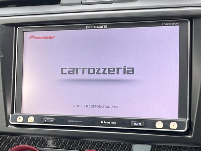 �y�p�C�I�j�A��SD�i�r�z�g���₷���i�r�ŖړI�n�܂ł�������ē����Ă���܂��B�e��I�[�f�B�I�Đ��@�\���[�����Ă���A���Ԃ̉^�]������Ɋy�����Ȃ�܂�!!