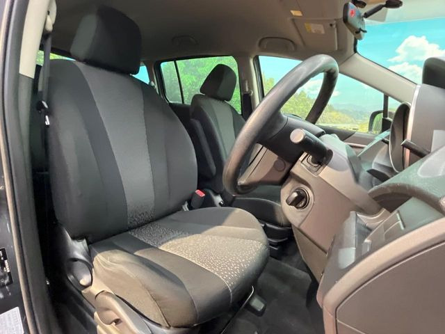 �^�]�ȃV�[�g���͎g�p�������Ȃ��A�ǍD�ȏ�ԂƂȂ��Ă��܂��B���J�Ɏg���Ă������Ƃ��悭�킩��܂��ˁB