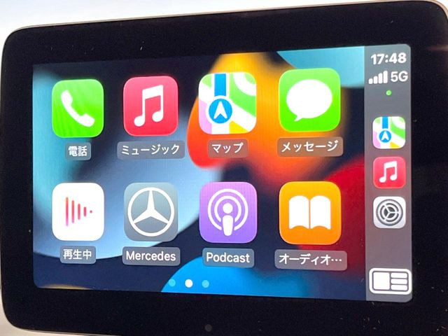 ●Apple Car Play:スマホとの有線接続で、ナビ・オーディオ再生などスマホのアプリ機能が画面でも使える便利機能です!