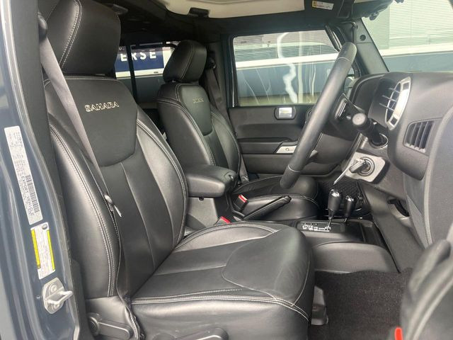 ���V�[�g�̎g�p��:�j��E�ւ�������Ȃ��A�����̒ʂ肫�ꂢ�ȏ�Ԃ��ێ����Ă���܂��B�܂��A�����N���[�j���O�E�R�[�e�B���O�����p�����������܂��B