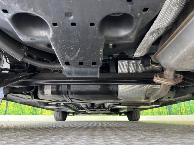 下回りがきれいなうちに、防錆加工の施工がオススメ。降雪地域はもちろん、沿岸部にお住いの方や、趣味でマリン・ウィンタースポーツをされる方にご好評いただいております。