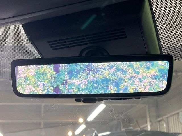 �y�f�W�^���C���i�[�~���[�z��Ȃ̑傫�ȉו��⓯��҂Ō�����m�F���Â炢���ł����S!�J�������B�e�����ԗ�����̉f�������[���~���[���ɕ\���B�N���A�Ȏ��E�ŏ󋵂̊m�F���\�ł�!