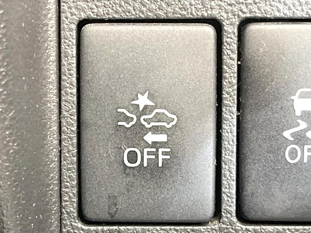 �y�X�}�[�g�A�V�X�g�z���s���ɑO���̎ԗ�����F�����A�Փ˂������Ȏ��͌x��ƃu���[�L�ŏՓˉ���Ɣ�Q�y�����A�V�X�g�B�����S�Ƀh���C�u�����y���݂��������܂��B