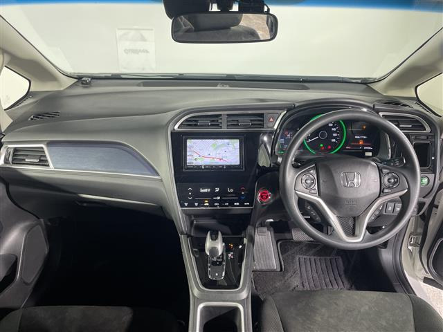 シャトル1.5 ハイブリッド ホンダセンシング