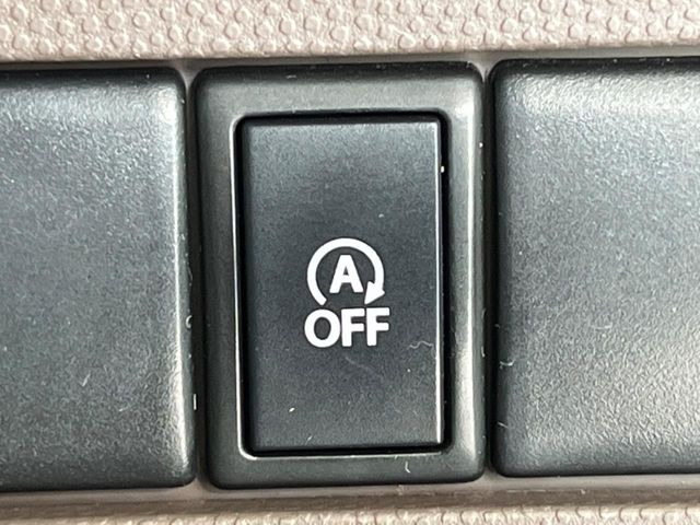 �y�A�C�h�����O�X�g�b�v�z�ԐM����a�؂Œ�Ԃ����ۂɃG���W�����~���A���ʂȔR���̏����}���܂��B�R��������ی�ɂȂ���@�\��G���W���̓u���[�L�𗣂��΍Ďn�����܂��B