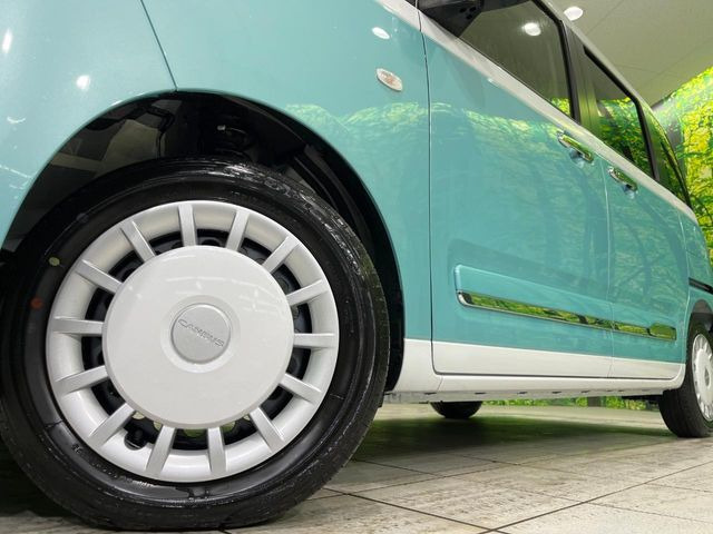 �ЊO�z�C�[����X�^�b�h���X�^�C�������p�ӂ������܂��̂ł��C�y�ɂ����k���������B