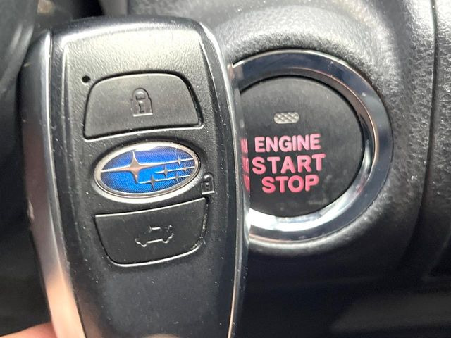 �y�A�N�Z�X�L�[&�v�b�V���X�^�[�g�z�J�o����|�P�b�g�ɓ��ꂽ�܂܂ł��h�A�̎{���E�������\�ȃX�}�[�g�L�[�𑕔��B�G���W���̃I���E�I�t�����J�M�����o���K�v�������A�{�^�����v�b�V�����邾����OK��