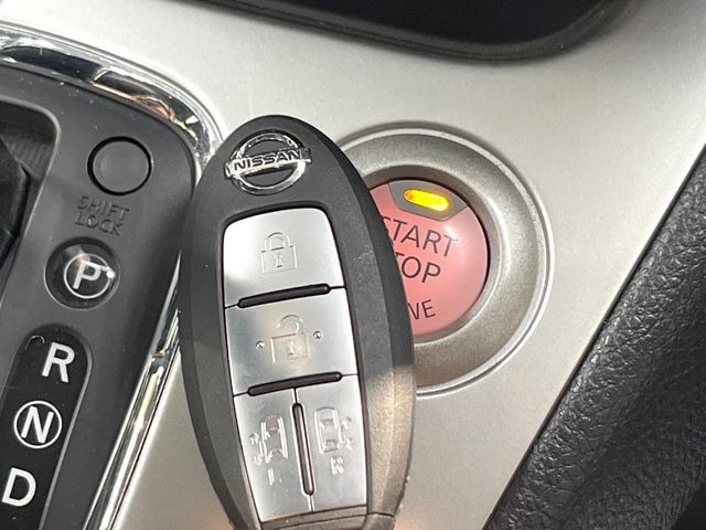 �y�C���e���W�F���g�L�[�z�J�o����|�P�b�g�ɓ��ꂽ�܂܂ł��h�A�̎{���E�������\�ȃX�}�[�g�L�[�𑕔��B�G���W���̃I���E�I�t�����J�M�����o���K�v����������Ƃ��Ă��֗��ł���