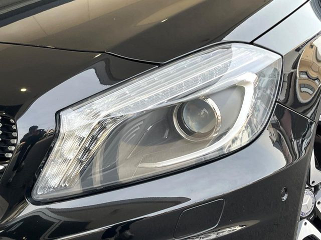 ��HID�w�b�h���C�g:�������L�Z�m���w�b�h���C�g�ŁA���S�^�]���x����ǍD�Ȏ��E��!