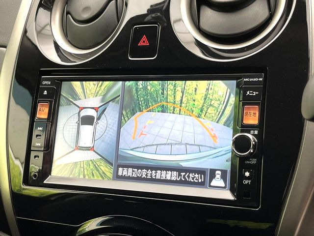 �y�A���E���h�r���[���j�^�[�z��p�̃J�����ɂ��A�ォ�猩���낵���悤�Ȏ��_��360�x�N���}�̎��͂��m�F���邱�Ƃ��ł��܂������p�������m�F���₷���A�����ꏊ�ł̐؂�Ԃ��⒓�Ԃ��X���[�Y�ɍs���܂��B