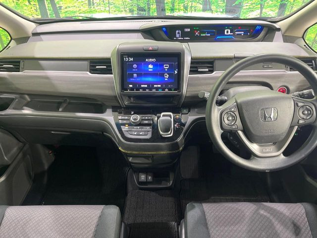 フリード1.5 ハイブリッド G ブラックスタイル