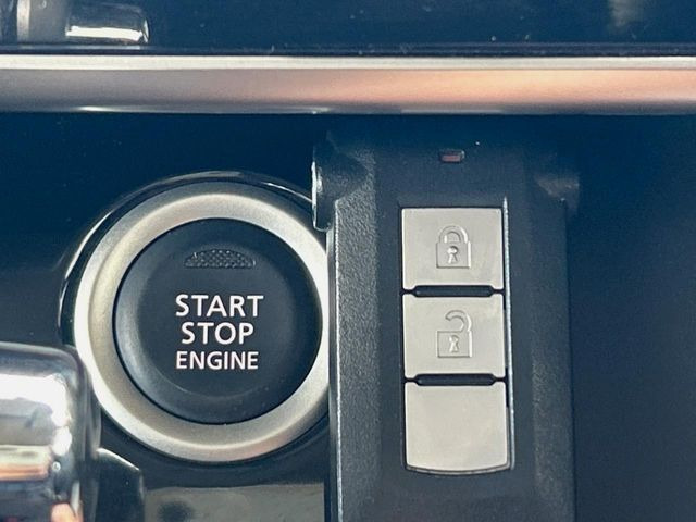 �y�C���e���W�F���g�L�[�z�J�o����|�P�b�g�ɓ��ꂽ�܂܂ł��h�A�̎{���E�������\�ȃX�}�[�g�L�[�𑕔��B�G���W���̃I���E�I�t�����J�M�����o���K�v����������Ƃ��Ă��֗��ł���