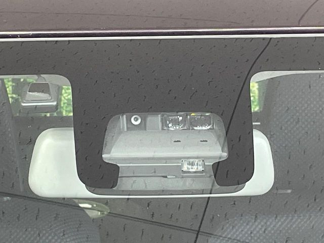 �y�X�Y�L �Z�[�t�e�B�T�|�[�g�z���s���ɑO���̎ԗ�����F�����A�Փ˂������Ȏ��͌x��ƃu���[�L�ŏՓˉ���Ɣ�Q�y�����A�V�X�g�B�����S�Ƀh���C�u�����y���݂��������܂��B