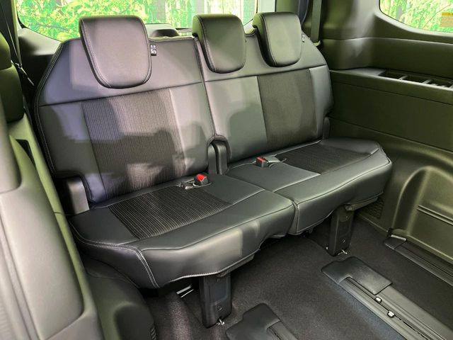 3��ڃV�[�g�͂�������ԗǍD����l�ł��������ƍ����Ē����܂��̂ŁA��l���ł̂��o���������N���N�ł��􂲉Ƒ��ŁA�C�̒m�ꂽ���ԂŁA�h���C�u�ɍs���̂��y���݂ł��ˁ�