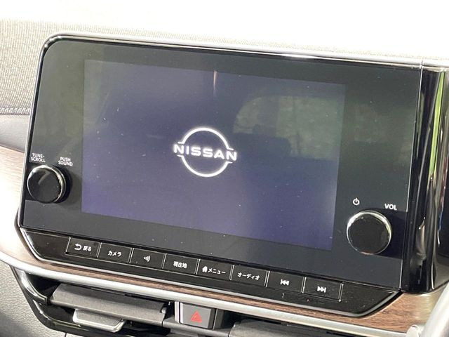 �yBOSE�T�E���h�V�X�e���t������9�^�i�r�z�[���̃i�r�@�\�͂������A���x�ȃ`���[�j���O�\�͂����ڂ���Ă���A�������ȉ��y�����y���݂��������܂���