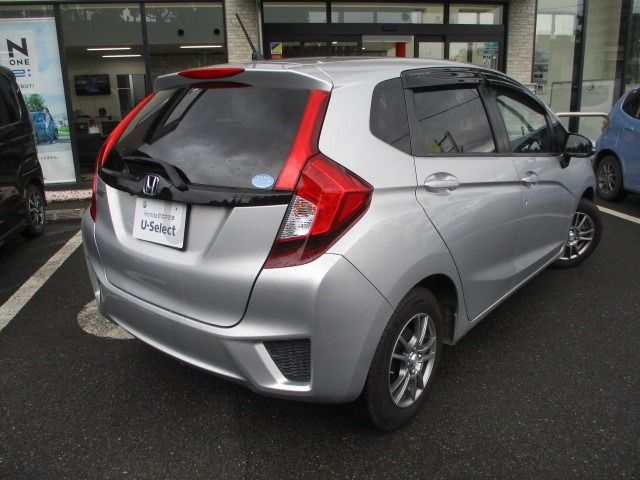 フィット1.3 13G Lパッケージ