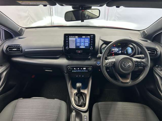 ヤリス1.5 ハイブリッド Z E-Four 4WD