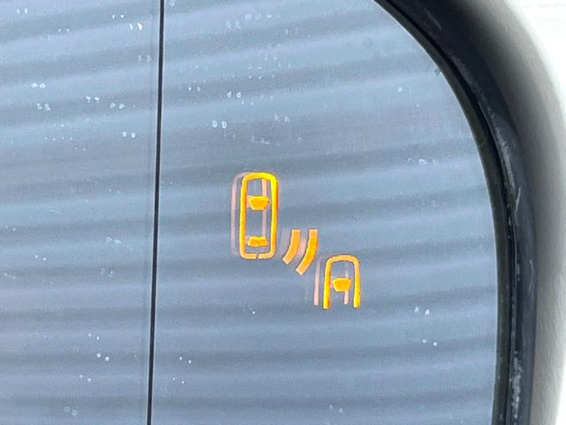 �y�u���C���h�X�|�b�g���j�^�[�z���s���A�h�A�~���[�̎��p�ɂȂ�₷���ӏ��Ɍ㑱�Ԃ��ڋ߂���ƃT�C�h�~���[�̃����Y�Ɍx����\��!�h���C�o�[�ɒ��ӊ��N�����Ă���܂��B