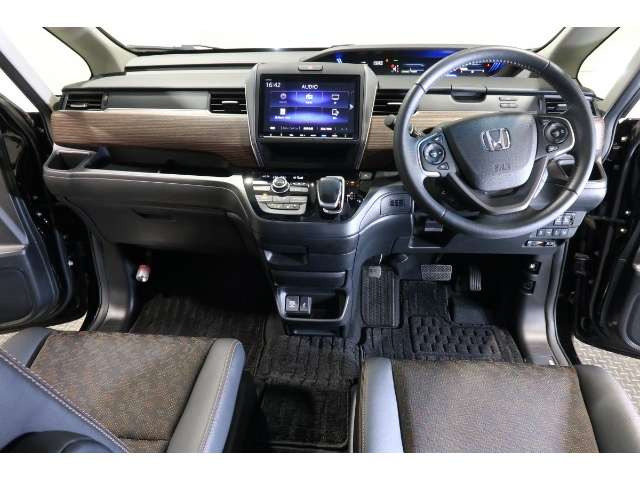 フリード1.5 ハイブリッド クロスター ホンダセンシング