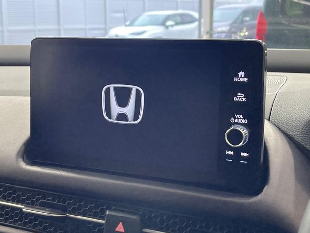 �y����9�^�i�r�z�l�C�̏���9�C���`�i�r�𑕔����Ă���܂��B�i�r�̎g���₷���͂������A�I�[�f�B�I�@�\���[��!�L�����v�◷�s�͂������A�ʋ΂┃�����ȂǕ��i�̃h���C�u���y�����Ȃ�͂���