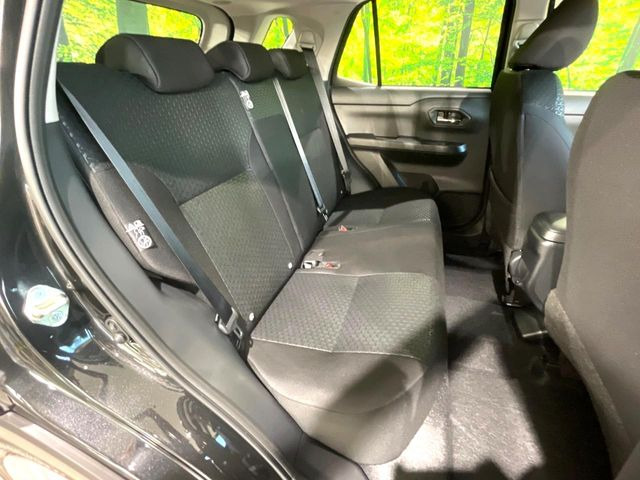 ���i���ȃI���W�i���t���A�}�b�g���I�v�V�����ɂĂ��p�ӂ��Ă���܂��B���D���ȃf�U�C����J���[�����Ԃɍ��킹�đI��ł����������Ƃ��ł��܂���