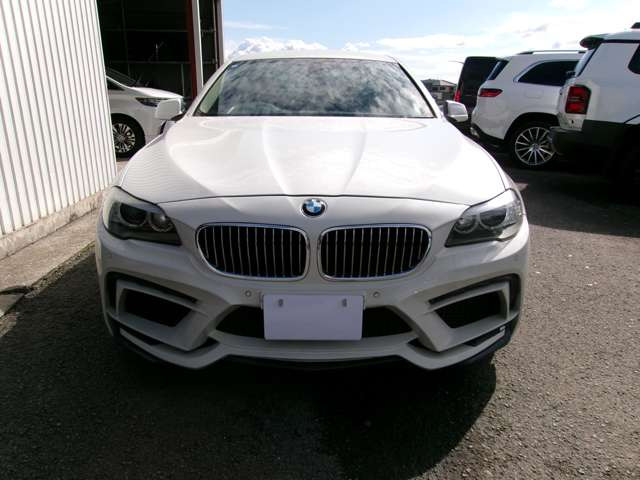 5シリーズセダン528i