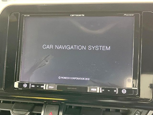 【ナビゲーション】使いやすいナビで目的地までしっかり案内してくれます。各種オーディオ再生機能も充実しており、お車の運転がさらに楽しくなります!!