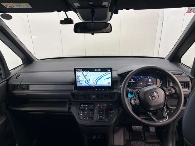 ステップワゴン2.0 e:HEV スパーダ 30周年特別仕様車