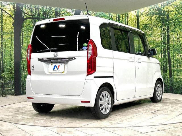 ☆全国のネクステージからお取り寄せが可能※!遠方の店舗に展示してあるクルマが気になる場合も、最寄りの店舗でご覧いただくことが可能です!是非私たちに要望をお聞かせください!※別途費用