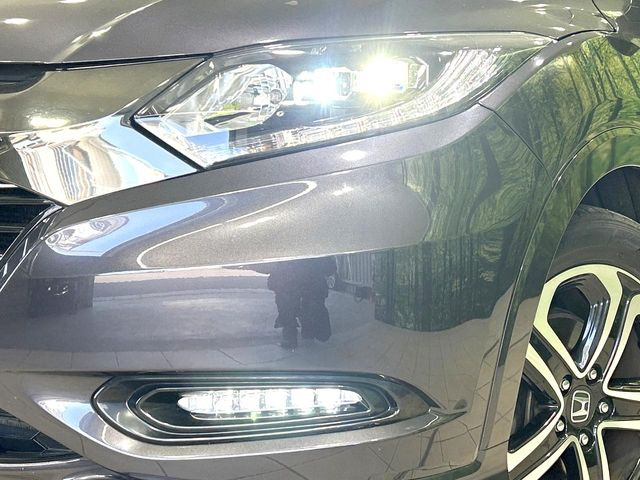 �yLED�w�b�h���C�g�z���V����ԑ��s�����ǍD�Ȏ��E���m�ۂ����S���ĉ^�]�ł��鍂�P�xLED�w�b�h���C�g�𑕔�!�_�����x�������A����d�͂��}�����Ă��܂��B