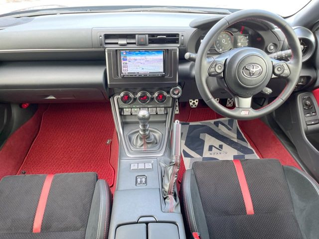 �O���[�v���݌ɐ���30,000��!!�S���̌n��X���烁�[�J�[�E�Ԏ��킸���Љ�o����̂ŁA���Ȃ��Ƀs�b�^���̂��Ԃ�������͂��ł���܂��͂��₢���킹��������